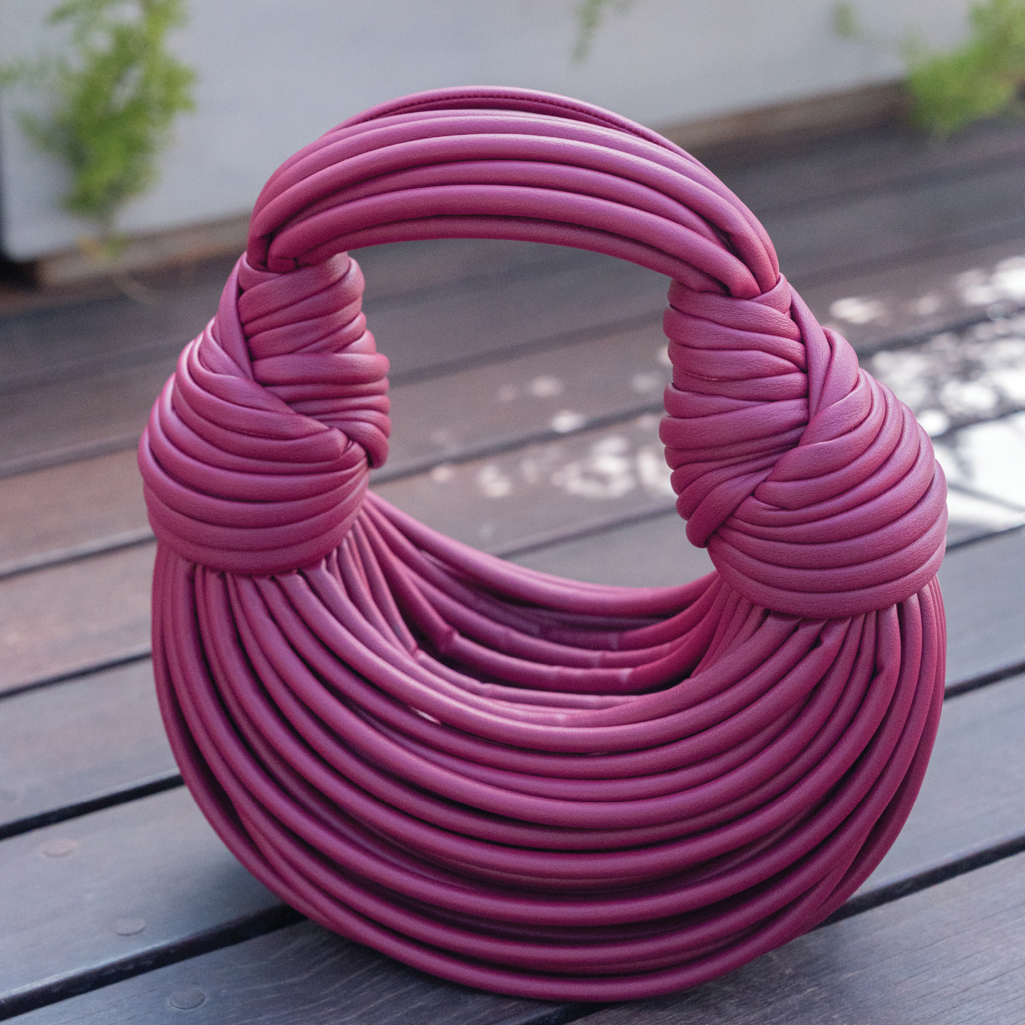 Spaghetti D Knot Bag