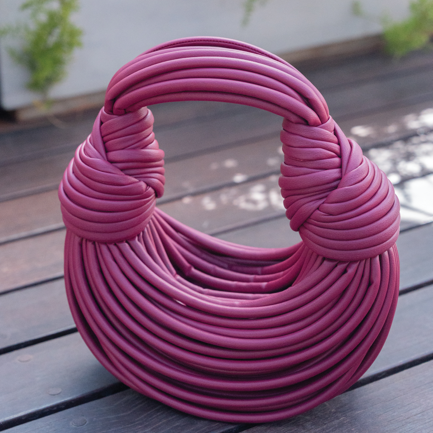 Spaghetti Double Knot Bag